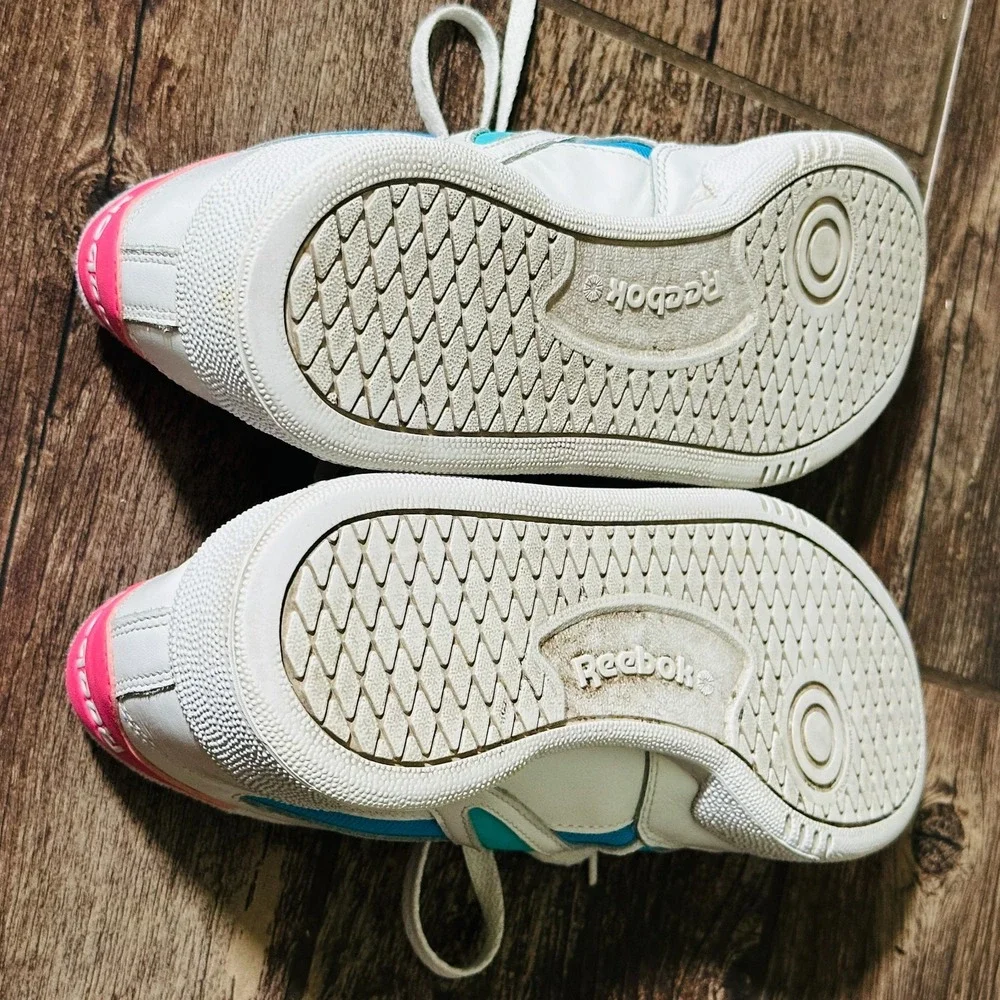 Womens Reebok Club C Revenge Mark - Size 9 - 90's Look  Athletic Shoes Pink Teal
